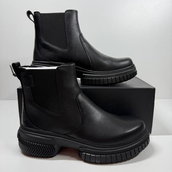 Sorel Shoes - NIB • ONA AVE™ Women's Waterproof Chelsea Boot in Black Size: 11